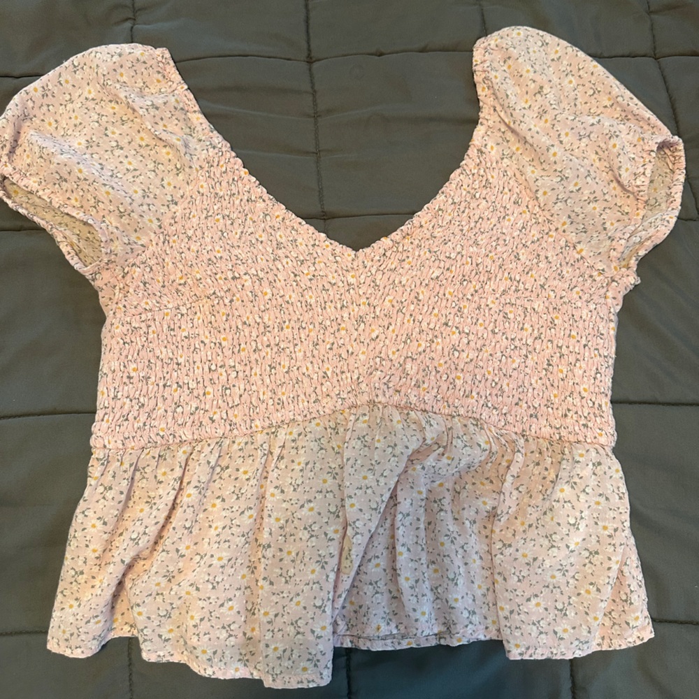 Hollister Pink Floral Cap Sleeve Blouse